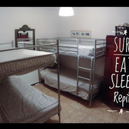 Surf House Famara Yokomosurf旅舍 外观 照片